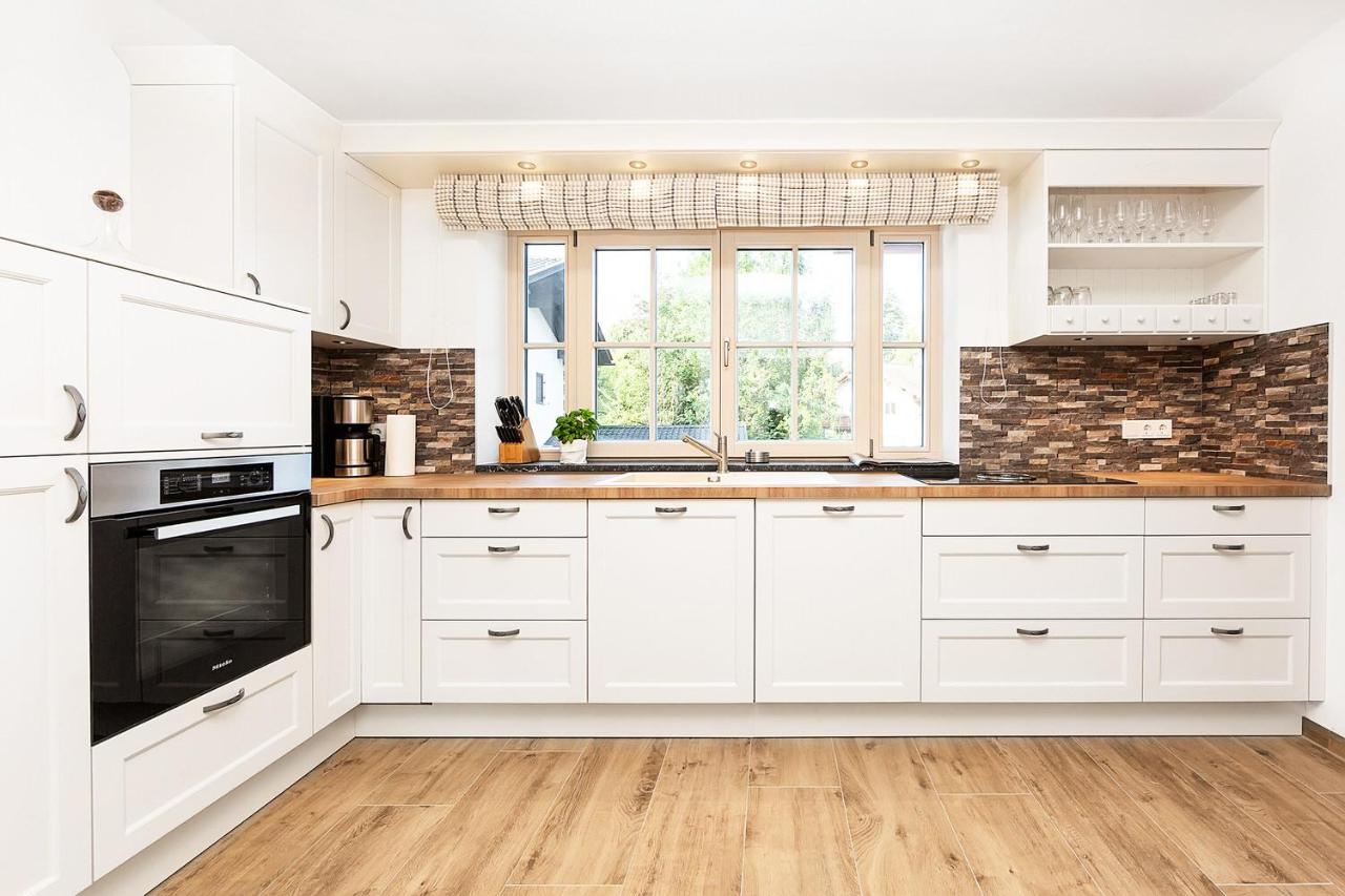 Ferienwohnung Graseck การ์มิช-พาร์เทนเคียร์เชน ภายนอก รูปภาพ