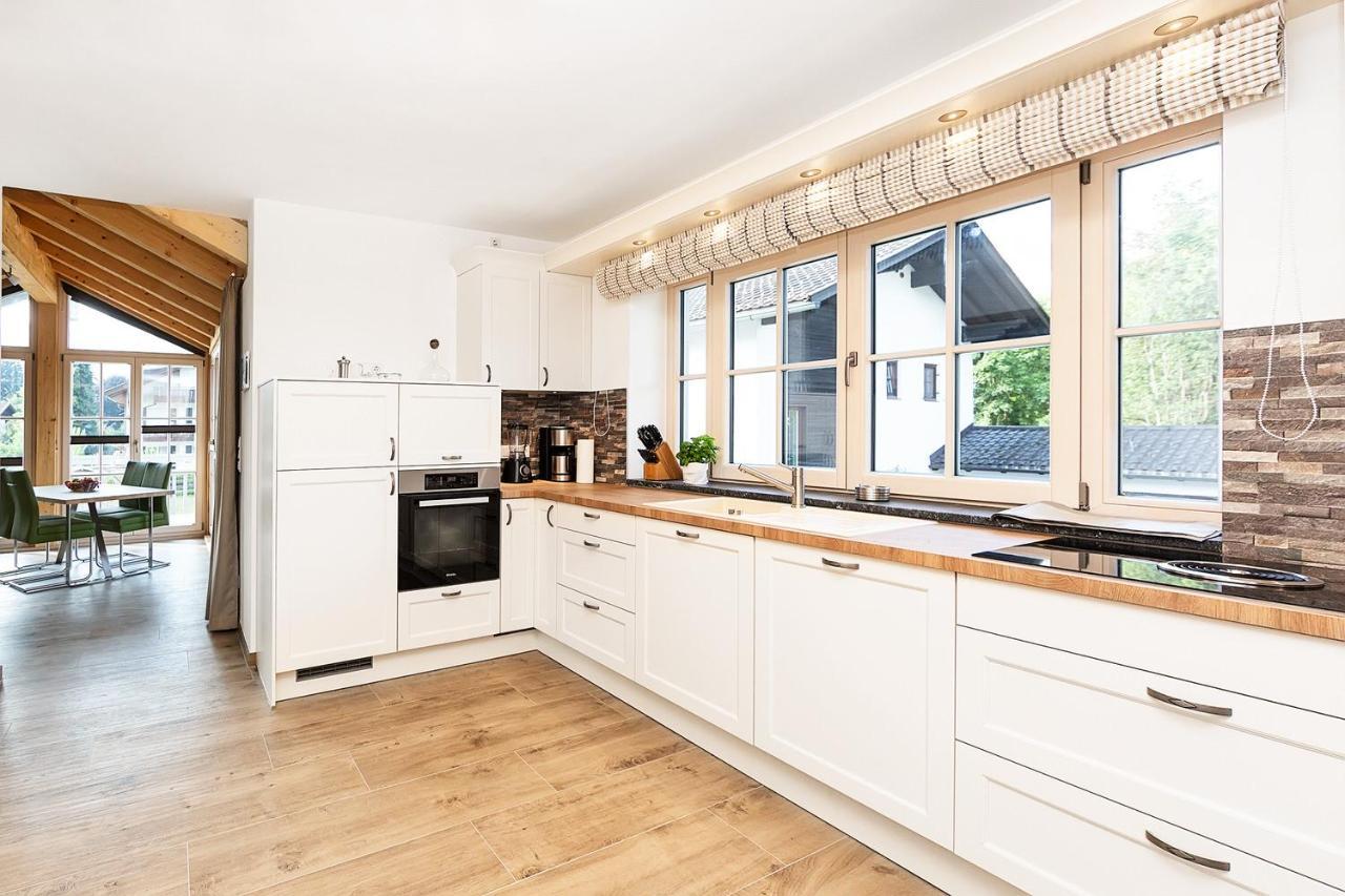 Ferienwohnung Graseck การ์มิช-พาร์เทนเคียร์เชน ภายนอก รูปภาพ